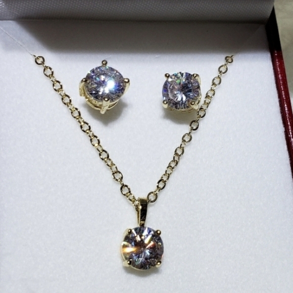 Carols Boutique Jewelry - NEW 14K Gold Vermeil Diamond Sim Necklace Earring Set Statement Classic Luxury